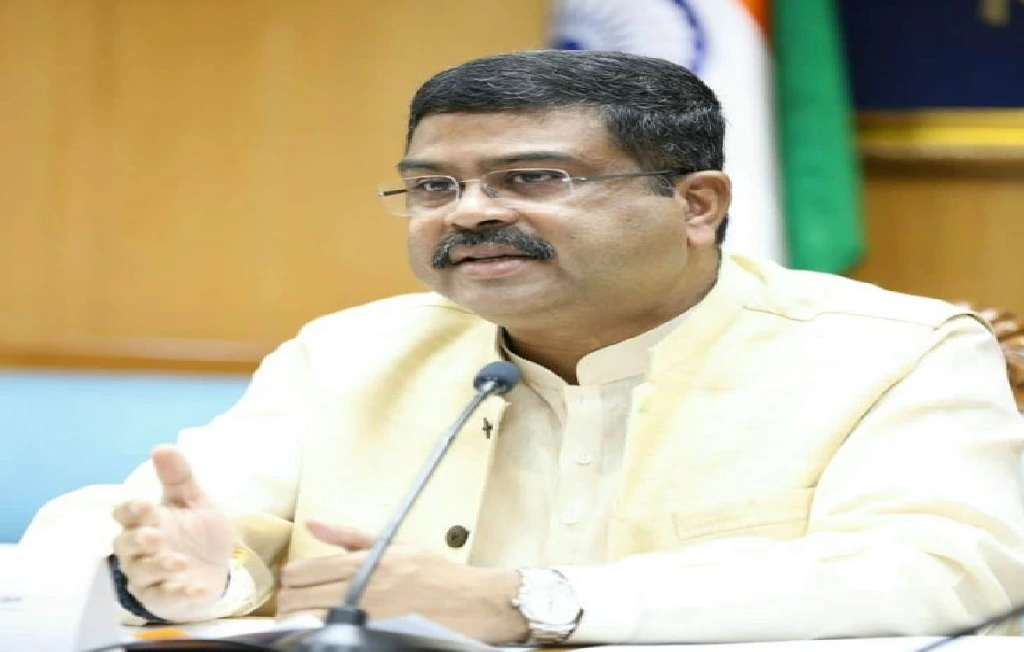 Dharmendra Pardhan, Dharmendra Pardhan Resignation